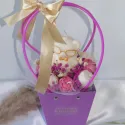 Box Prezentowy Flowerbox na Zakończenie Roku – Miś z Książkami i Piwonie